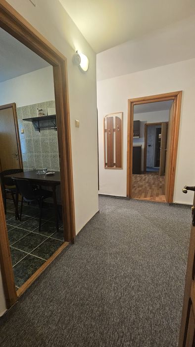 apartament de inchiriat
