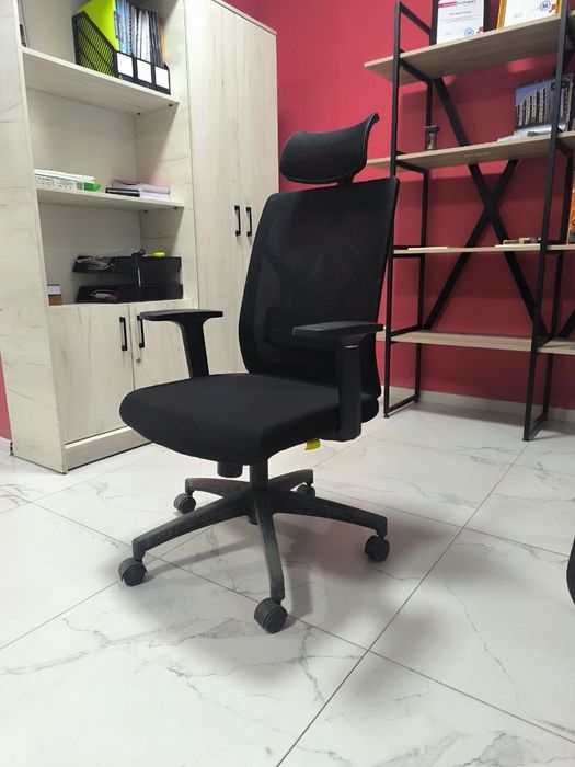 Срочно Продаётся Офисная Мебель