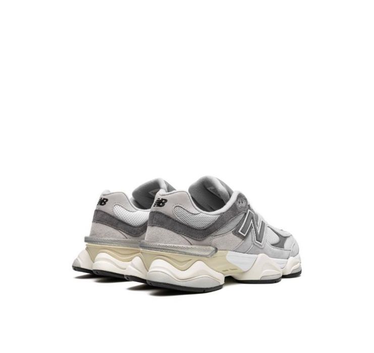 Обувь/ кроссовки