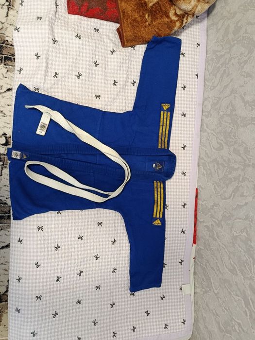 Продается кимоно для дзюдо