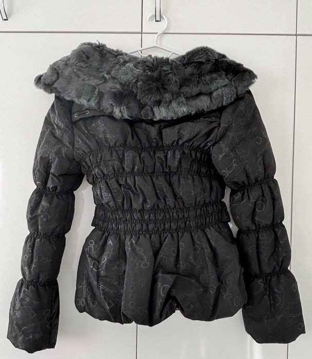 Черно яке с колан