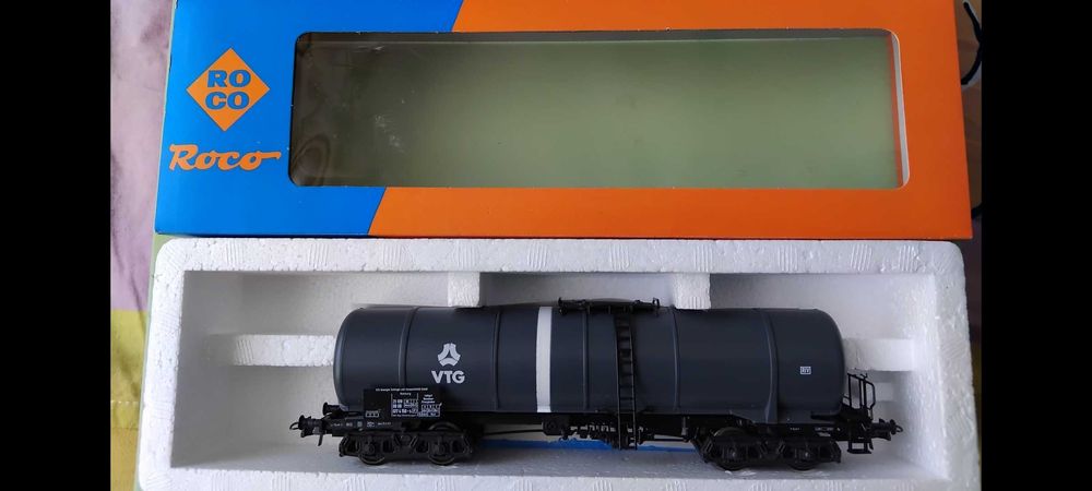 Vagon cisterna VTG marca ROCO 1.87 HO NOU
