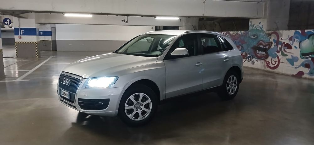 Vand AUDI Q5, 2.0 diesel, an 2014, 4x4 QUATTRO, Ingrijit, Acte la Zi