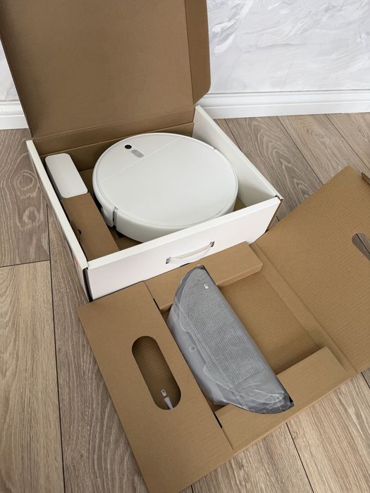 Робот- пылесос Mi Robot Vacuum-Mop 2 Lite