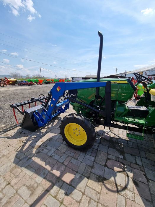 Incarcator frontal pentru tractor pana in 70 cp