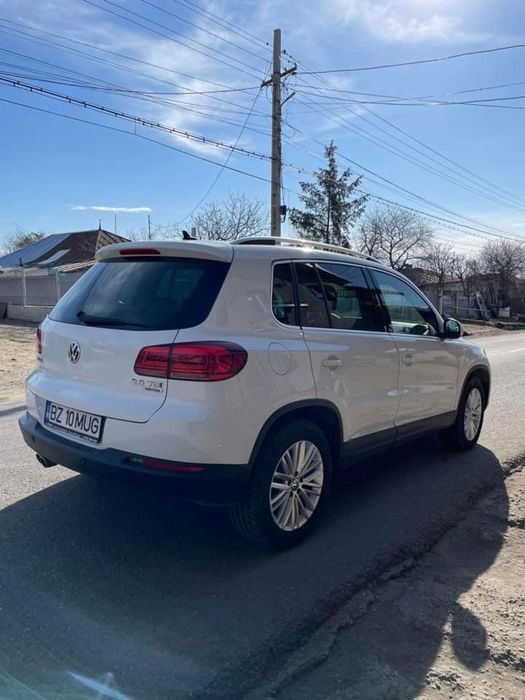 Volkswagen Tiguan 2.0 2015 Full Option !!!