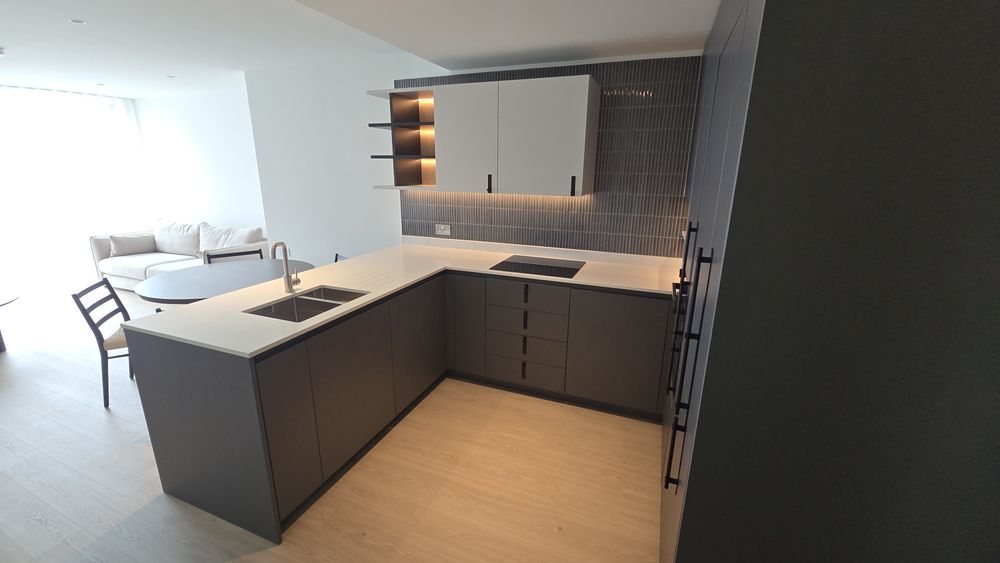Mobilă la comandă! Montaj profesional! Design exclusivist!