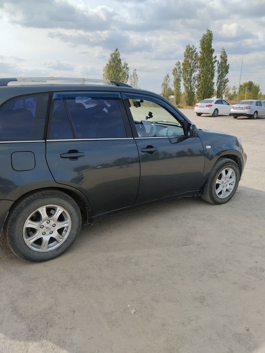 Продам машину 2012 года