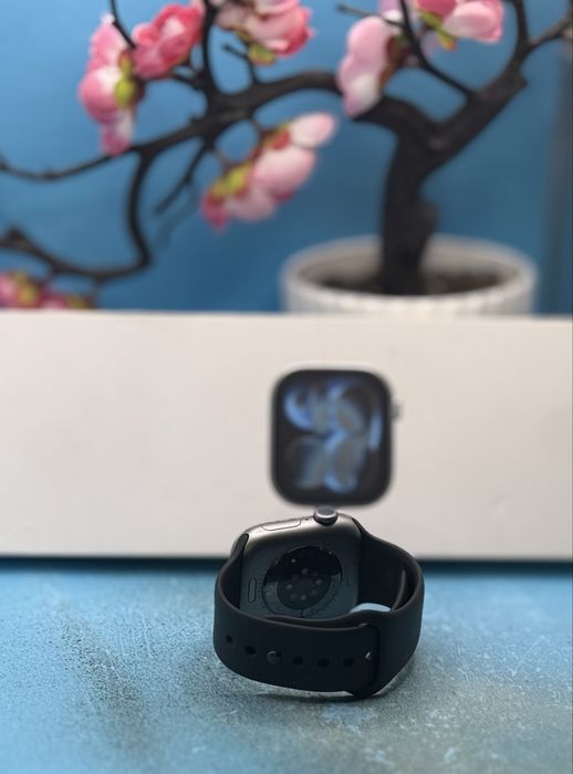 ГАРАНЦИОНЕН!!! Смарт часовник Apple Watch 11 GPS, Space Grey, 42mm