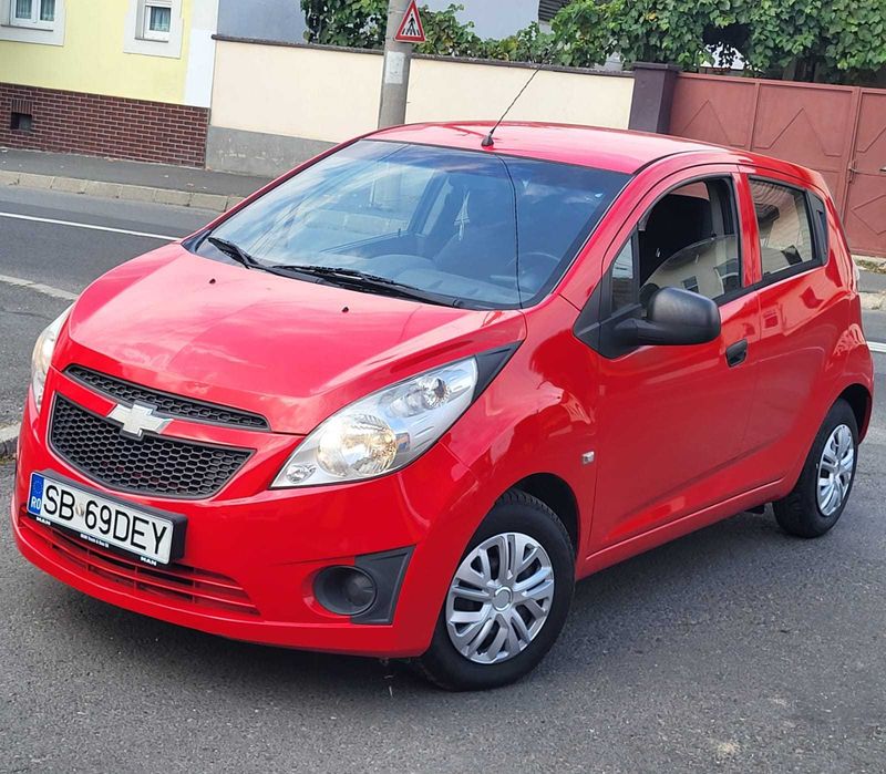 CHEVROLET Spark