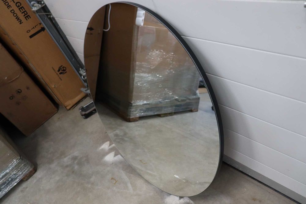 Голямо кръгло огледало 70см, дебелина 2см с основата и гумени крачета