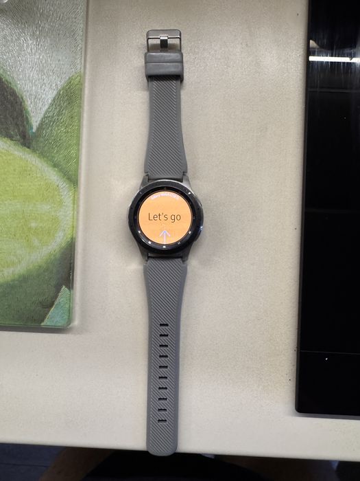 Galaxy Watch много запазен!