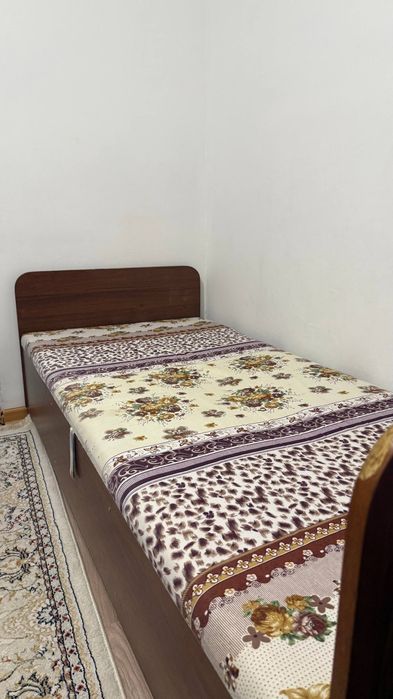 Продам кровать состояние отличное 2штуки