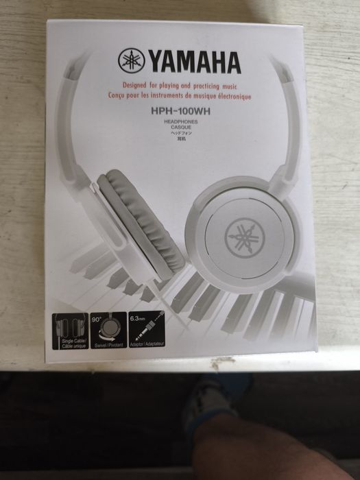 Продавам нови слушалки YAMAHA HPH-100WH