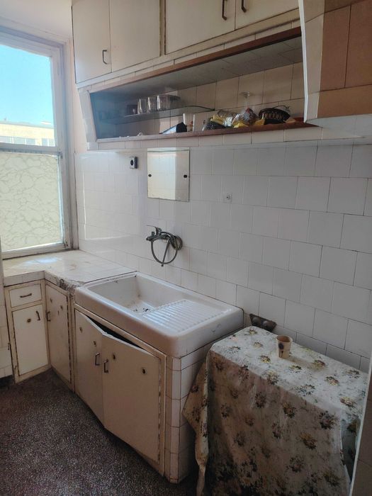 Продава се Четиристаен апартамент в Стара Загора, Център - 77 кв.м за 1000 €/кв.м - Снимка #10