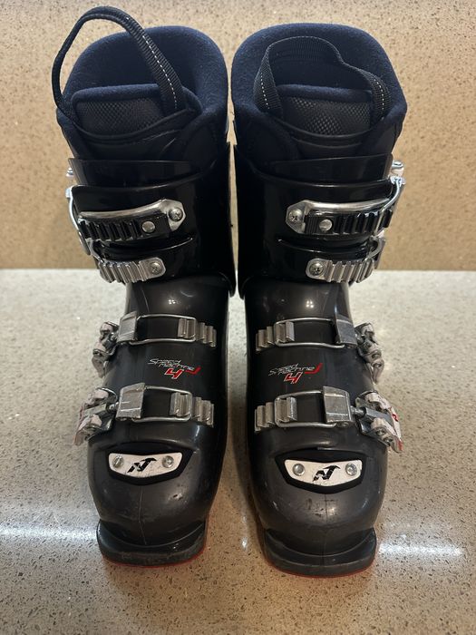Ски обувки Nordica
