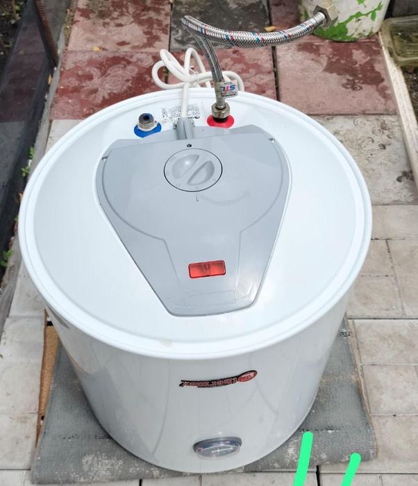 Продам Аристон б/у