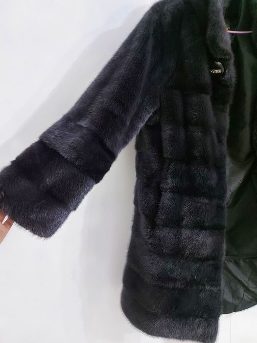 Срочно срочно срочно продам шубу