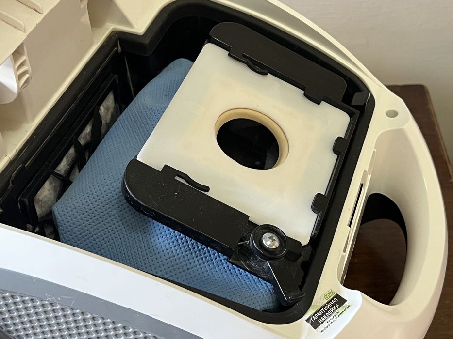 Пылесос Artel VCB0120