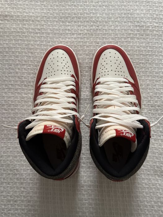 Nike Air Jordan 1 Retro high og chicago lost and found 43