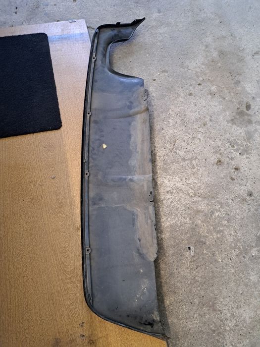 Difuzor bara spate bmw e60