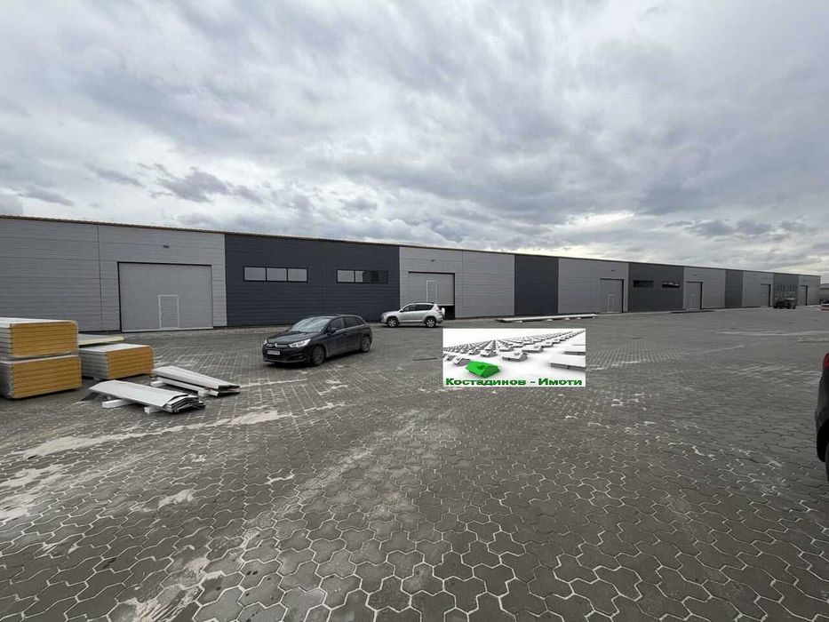 Дава се под наем Склад в Пловдив, Индустриална зона - Север - 2960 кв.м за 12075.27 € - Снимка #1