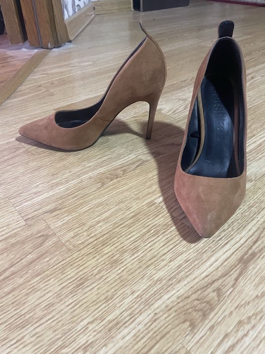 Туфли женские.