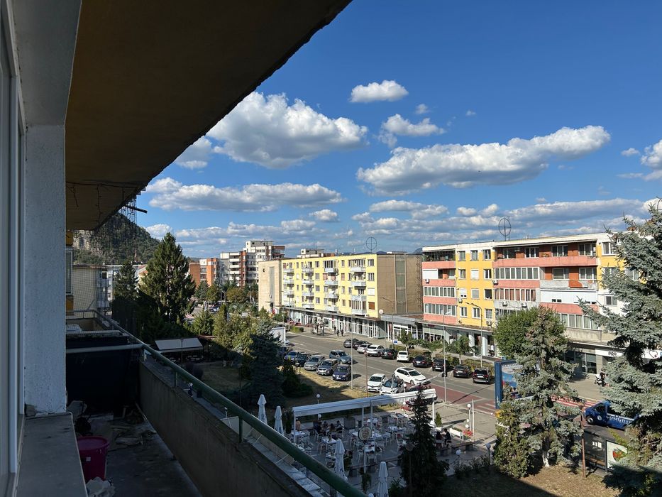 Apartament 3 camere, centrul vechi Deva