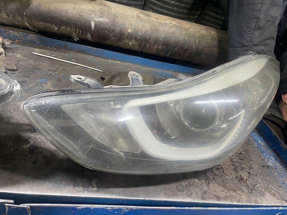 Би леды на элантра 2014