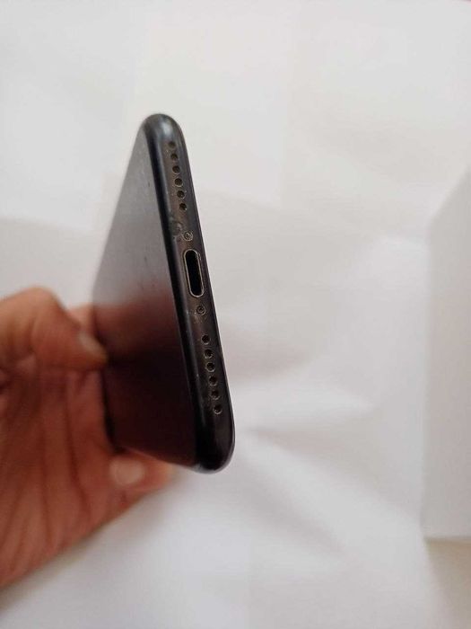 iPhone 7 128GB original Black LL/A, batareya 100%, karobkasi bor