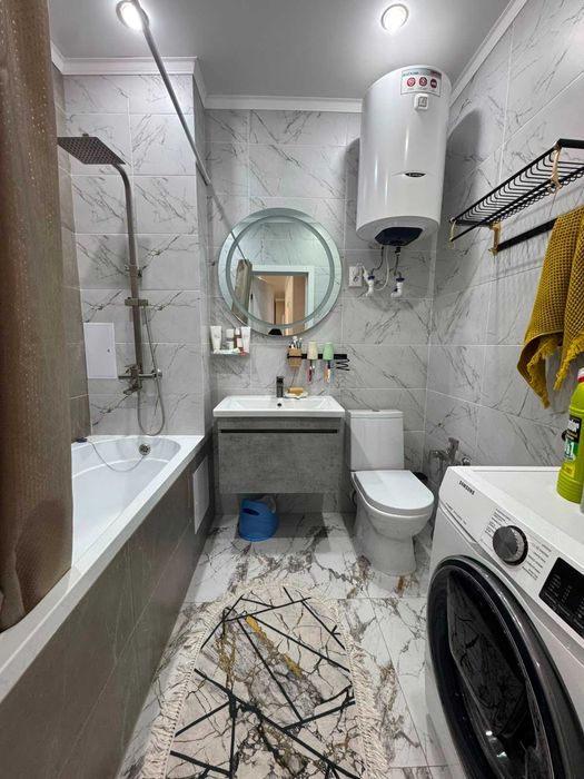 продам 3 комнатную квартиру