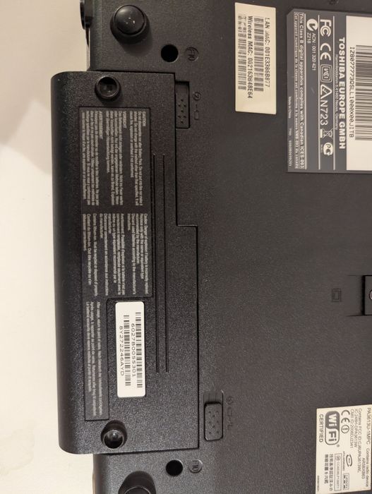 Vand Toshiba NB100 notebook