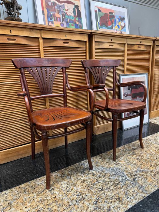 Столове с подлакътници Thonet, Model 221, Vienna Secesion, 1910'