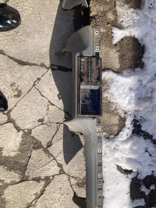 Продам запчасти на бмв в оригинале