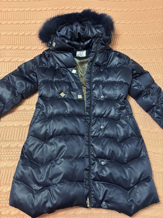 Продам пуховик для девочки