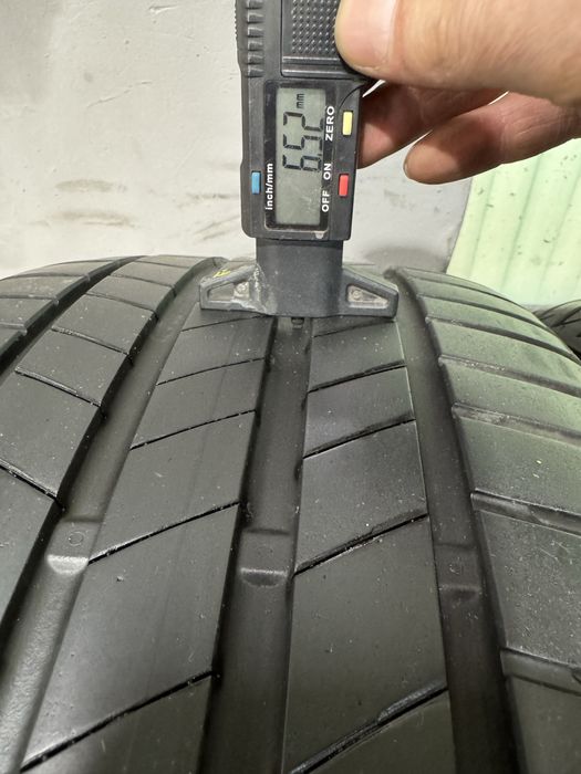 Anvelope  vara 245/40R19 Bridgestone dot2022