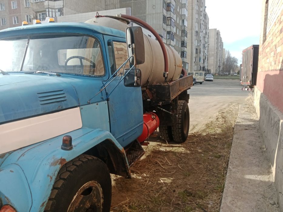 Ассенизатор зил 130