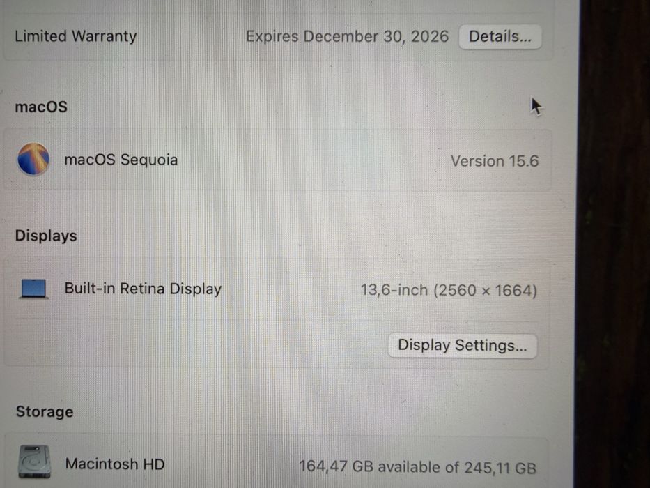 Продам MacBook Air M4 13.6”