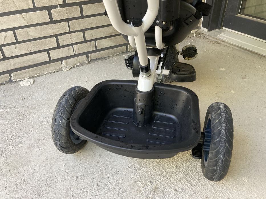 Tricicleta multifunctionala MamaLove Rider, Albastru