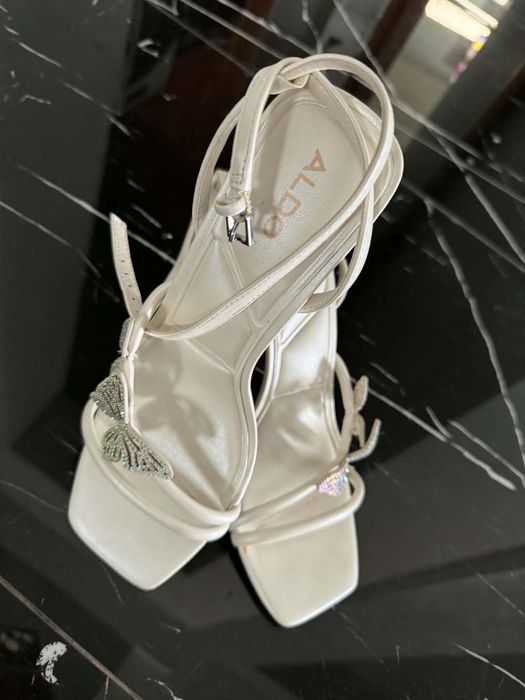 Sandale Aldo marimea 38