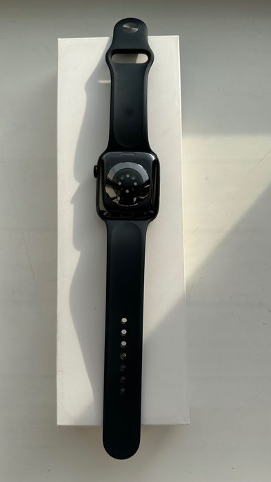 Apple Watch Series 7 45 мм