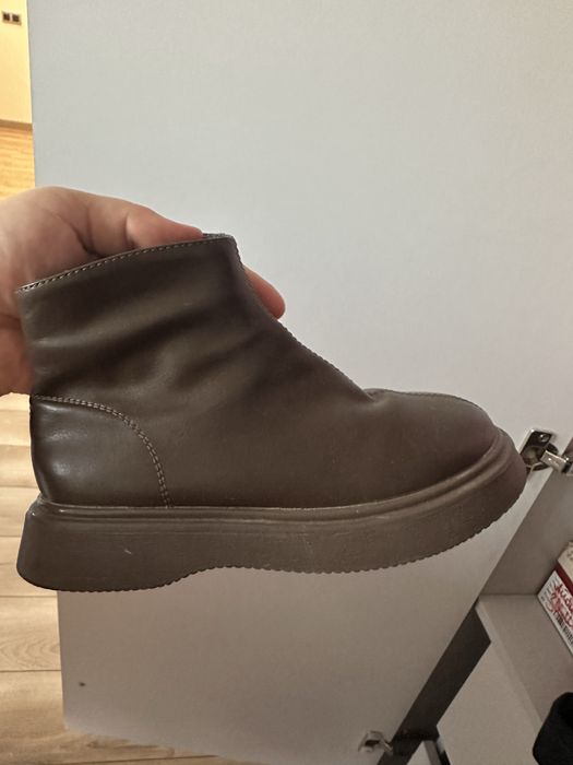 Ботинки осеннние