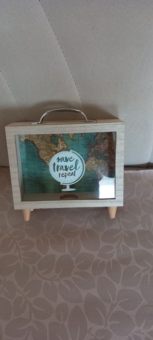 Нова  касичка с краченца