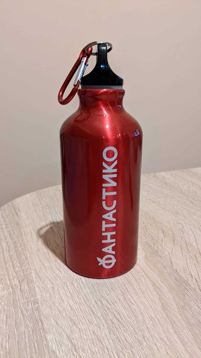 Алуминиева бутилка