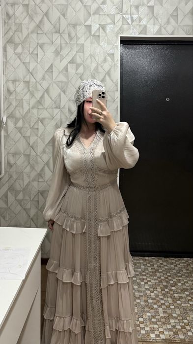 Красивая платья.