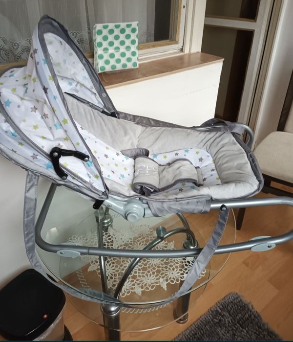 Детско столче люлеещо