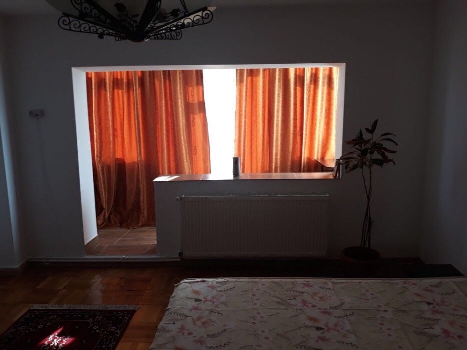 Inchiriez garsoniera centru disponibila 1 iulie