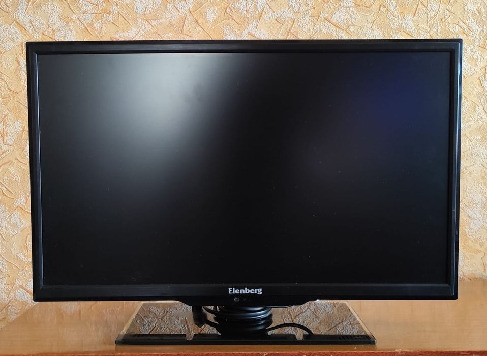 Продам телевизор Led TV