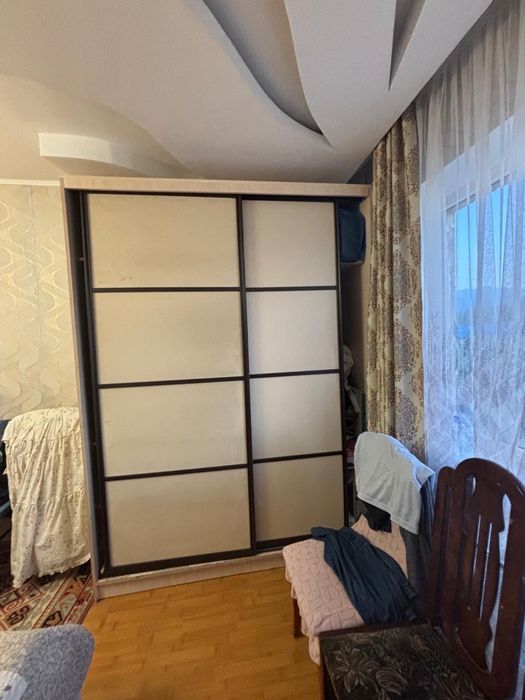 Шкаф от спальной гарнитуры