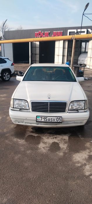 Продам Мерседес w140